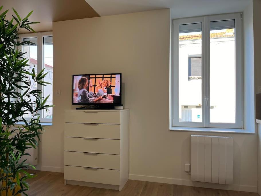 Apartamento L'Ile De Bali, Sejour En Couple Ou Famille Roanne Exterior foto